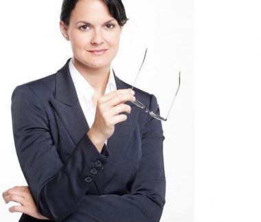 business-woman-2756210_960_720-880x500 business-woman-2756210_960_720-880x500